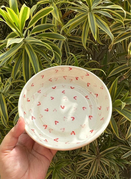 Red Hearts Plate bowl