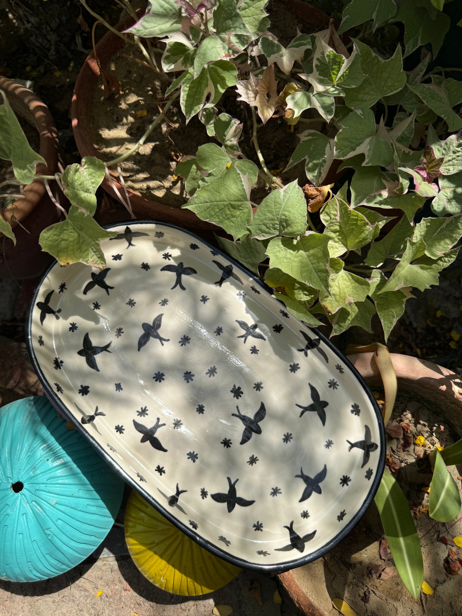 ceramic pottery handmade platter hand painted made in pakistan