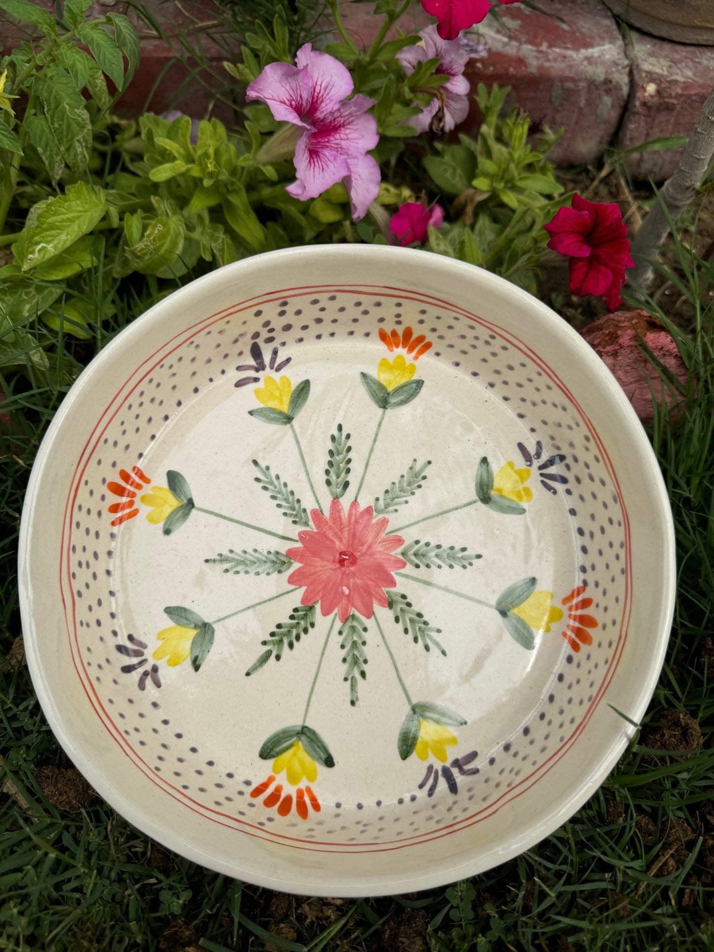 Pink Daisy Serving Bowl - Bowls