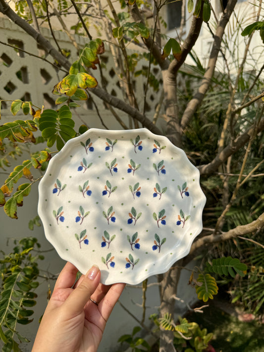 Forget-Me-Not Shell plate